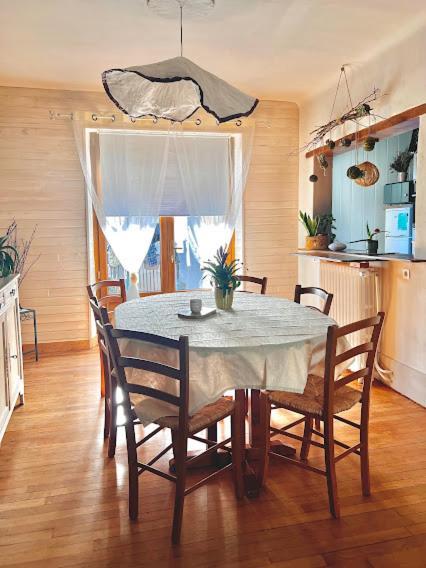 Le Passage Du Faubourg, Agreable T3 En Duplex De 120M2 Apartman Saint-Léonard-de-Noblat Kültér fotó